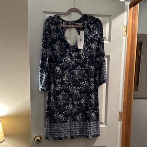 Skies Are Blue Navy Floral Long Sleeve Dress